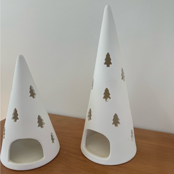 White Ceramic Conical Tree Hurricane Candle Holder - Picture 6 of 9